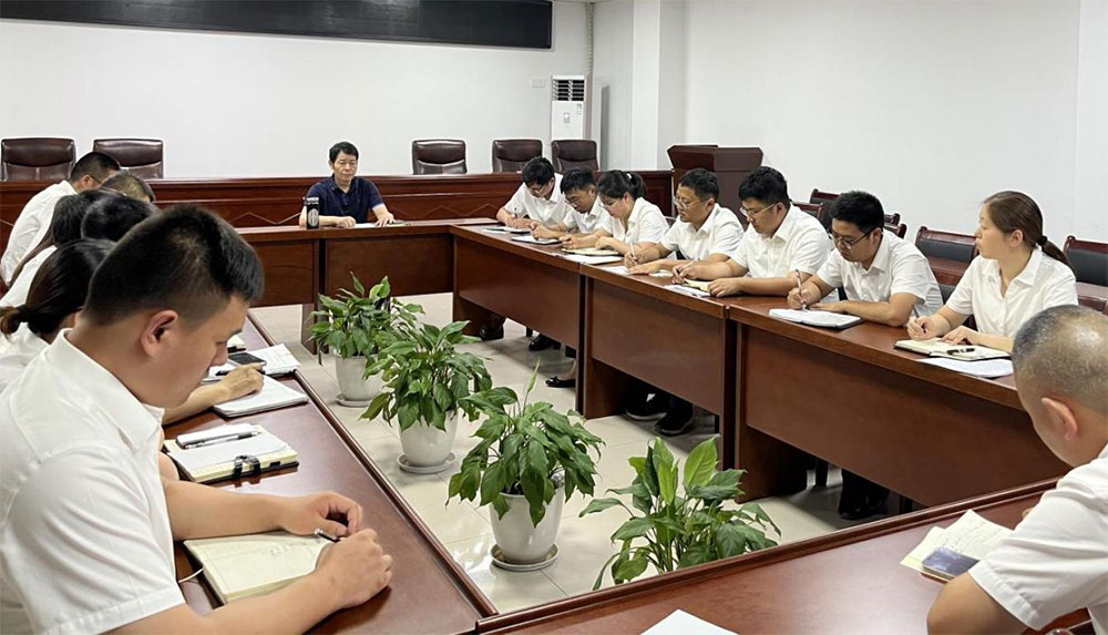 城建投公司召開全體員工大會暨安全生產(chǎn)、保密工作會議?