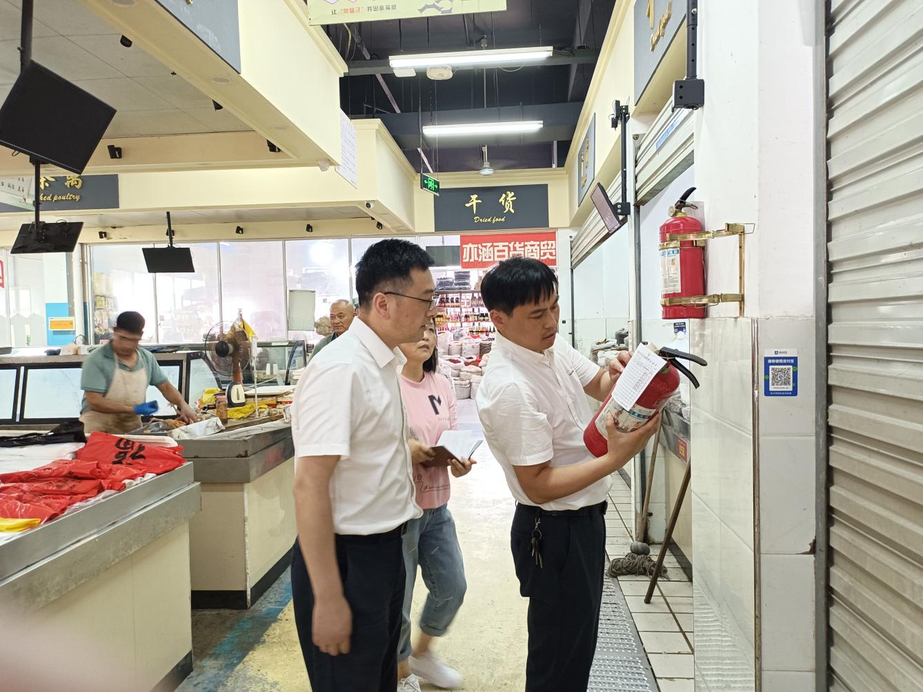 管好“菜籃子”，守護(hù)“大民生”國資運(yùn)營公司開展菜市場大巡查